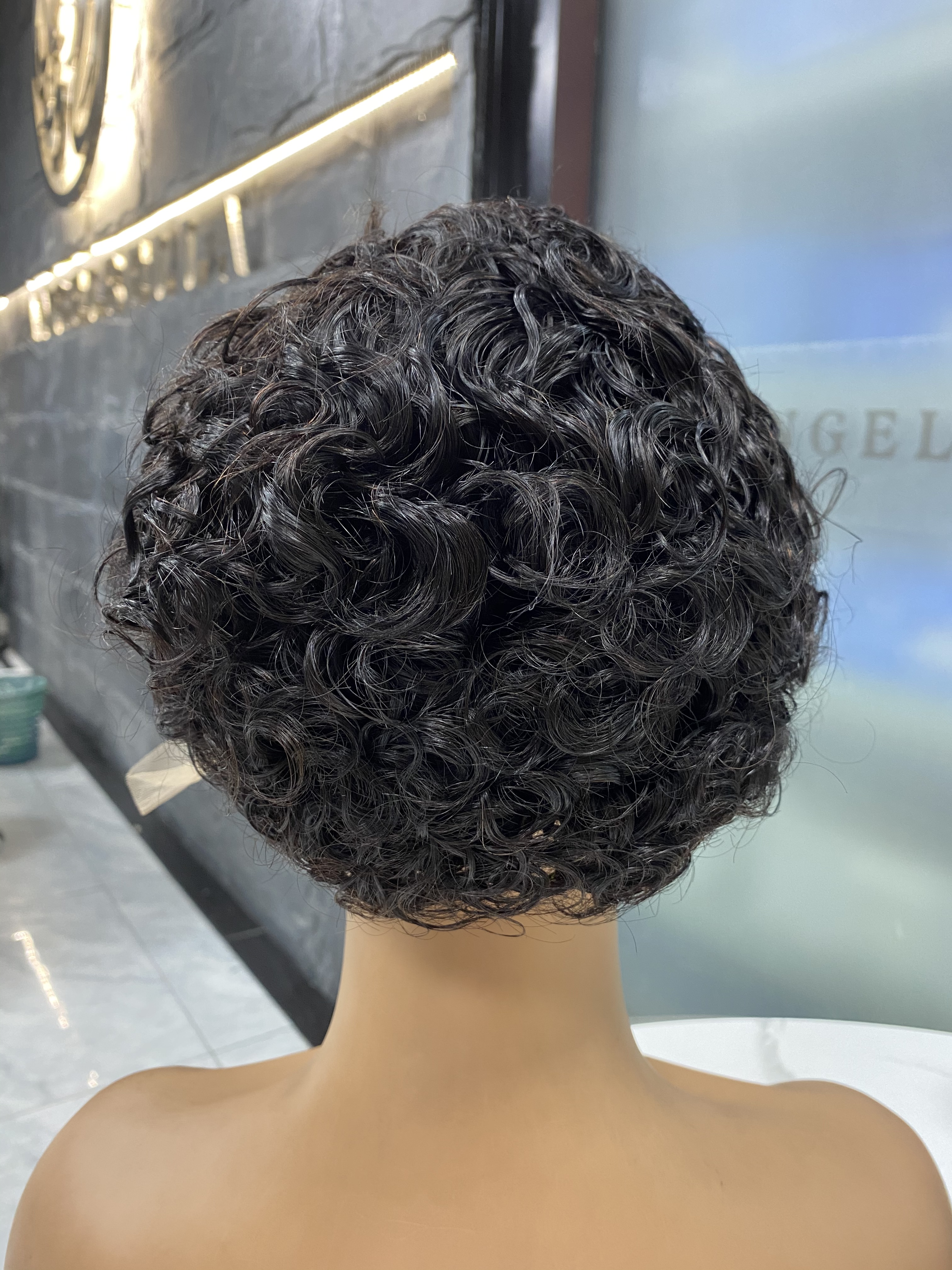 2022 PIXIE Corte de cabello rizado Peluca de encaje de cabello rizado